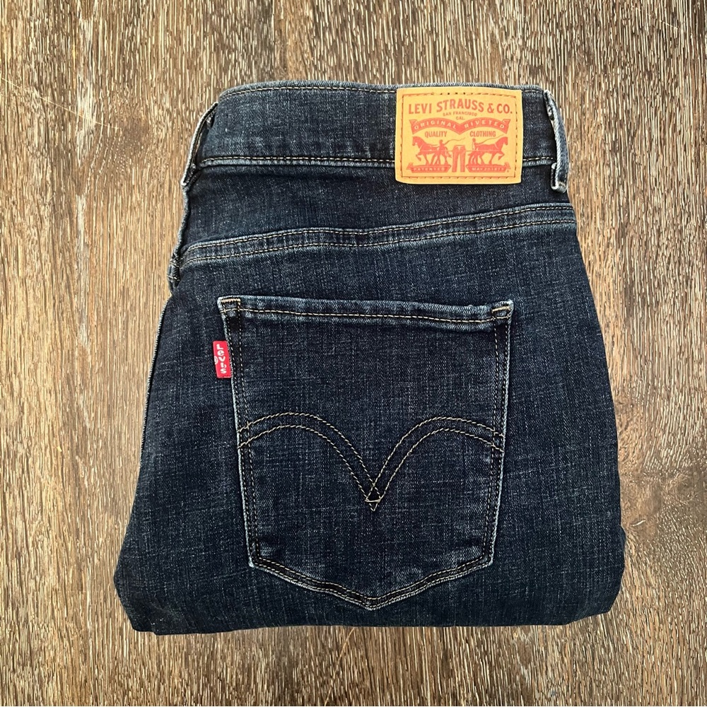 Levi’s Classic Capri Size 12